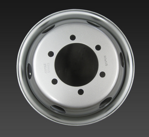 17.5*6 inch 6 hole tubeless truck steel wheel with pcd 208